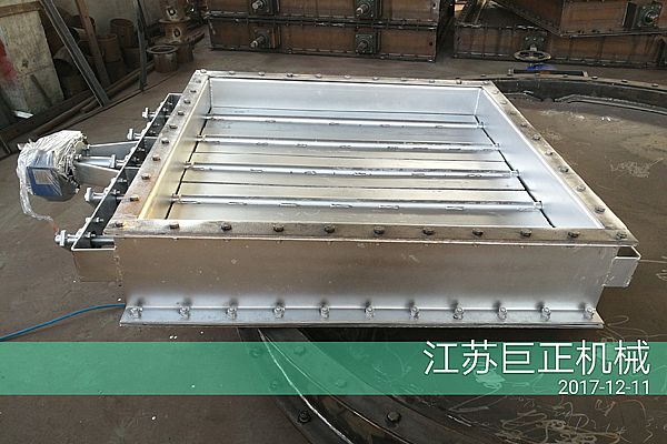 方形擋板門（寬8m）完工，待包裝